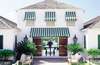 Round Hill Hotel & Villas 